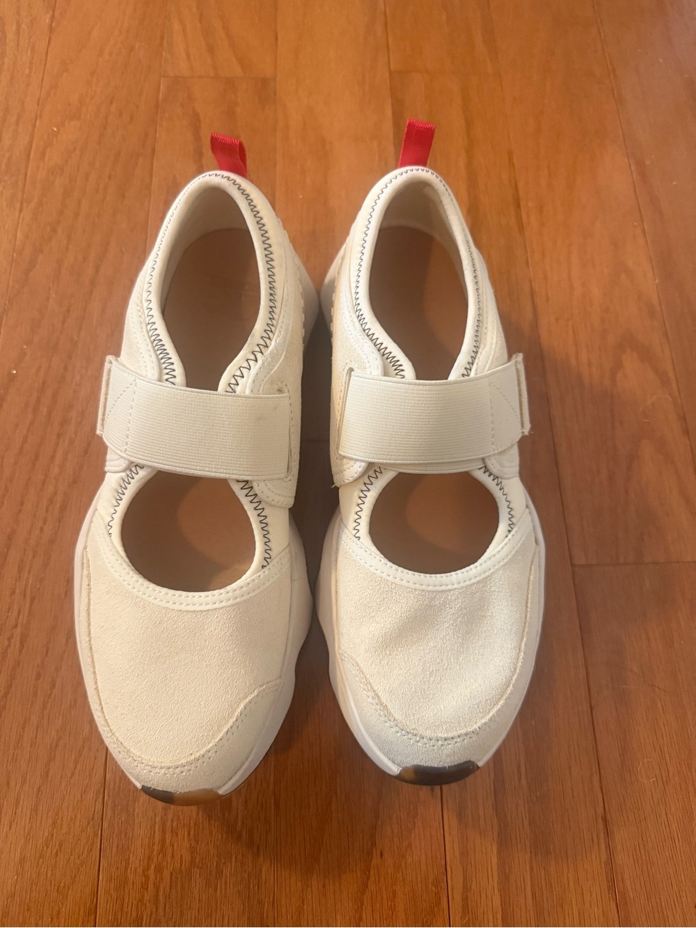 SOREL Womens Mary-Jane Sneakers size 9